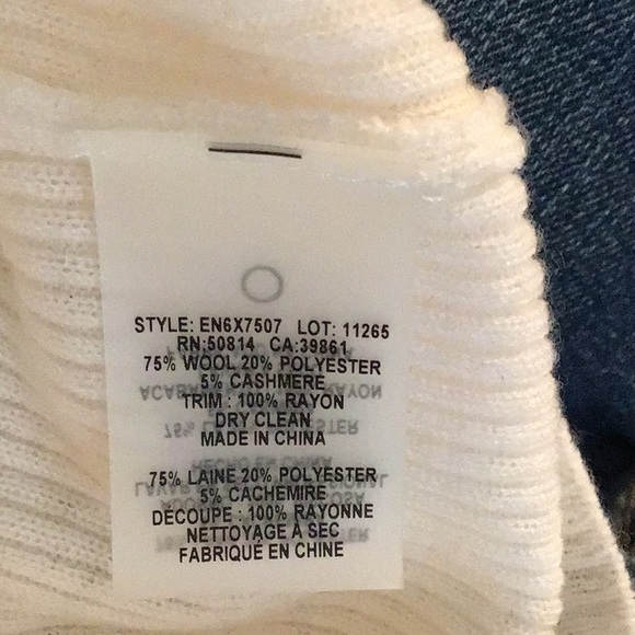 Elie Tahari 🌸 Wool Cashmere Polyester blend sweater tank - Picture 6 of 9